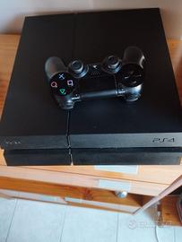 Playstation 4 con sette giochi