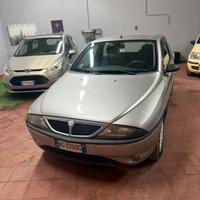 lancia ypsilon 1.2 benzina km 130000