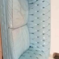 divano modello Chesterfield 