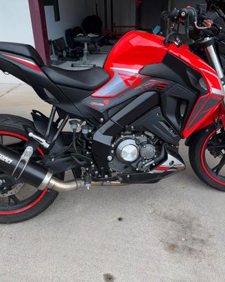 Keeway RKF 125 (2022) - batteria non si ricarica