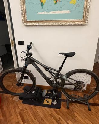Specialized Stumpjumper Full Carbon– Pari al nuovo