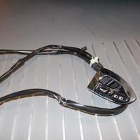 Commutatore devioluci sx Vespa 946