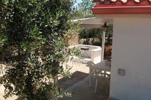 Ostuni tra campagna e mare