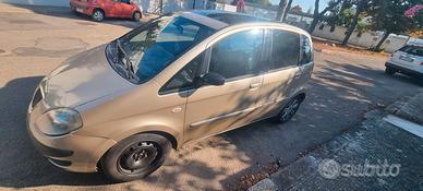 Lancia Musa 1.3 Mjt serie oro per neo patentati