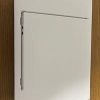 MacBook Air M3 13” Argento NUOVO SIGILLATO Apple