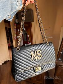 Borsa in pelle con iniziali NS