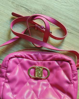 Borsa tracolla matelassè fuxia Liu Jo