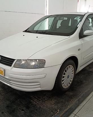 FIAT Stilo 5p 1.6 16v Dynamic 103cv