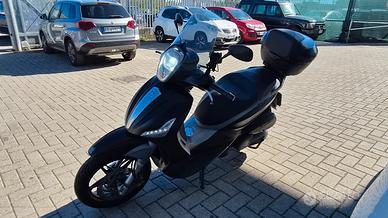 Piaggio Beverly 350