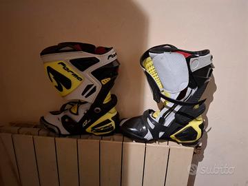 stivali da moto taglia 43