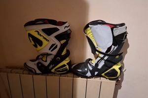 stivali da moto taglia 43