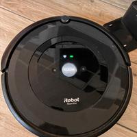 Roomba e5 aspirapolvere