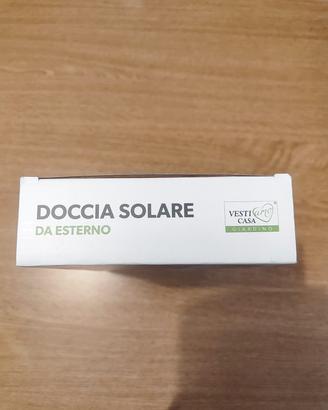Doccia solare d campeggio 