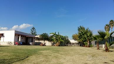 Villa Sole a 50 m. dalla spiaggia per 10 posti