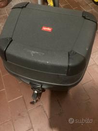 Bauletto scooter aprilia + cupolino scarabeo