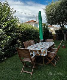 Tavolo da giardino con 6 sedie e ombrellone
