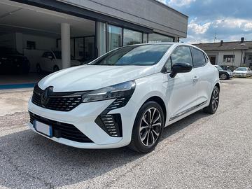 Renault Clio TCe 90 CV 5 porte Techno