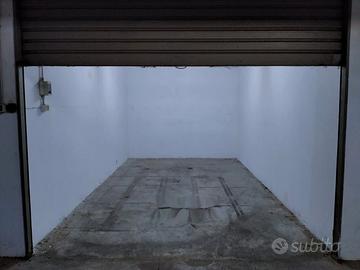 Uso deposito o garage a palese