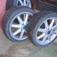 cerchi in lega ford fiesta da 16 pollici