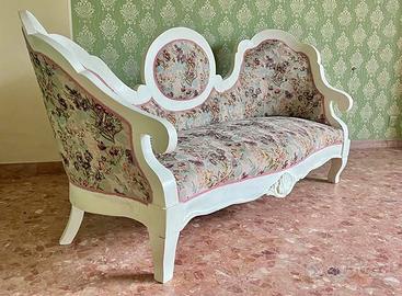 Divano da antica villa veneta