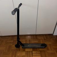 Monopattino freestyle lucky