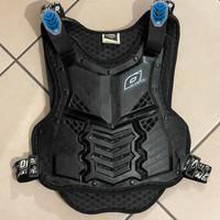 pettorina protettiva O'Neal modello Holeshot Roost