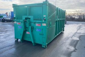 CONTAINER SCARRABILE A COMPATTATORE USATO