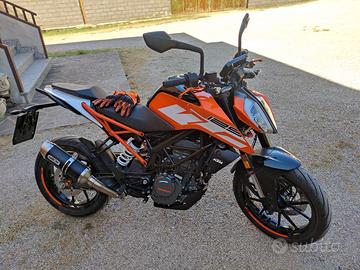 KTM DUKE 125 del 2017