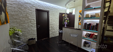 Stanza in studio medico prestigioso