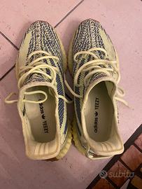 Scarpe adidas yeezy 350 verde fluo Abbigliamento e Accessori In vendita a Napoli