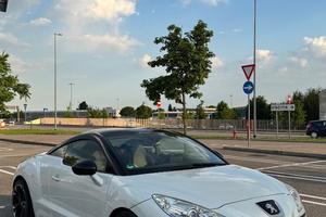 Peugeot RCZ