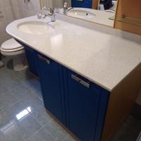 Mobile bagno con specchio