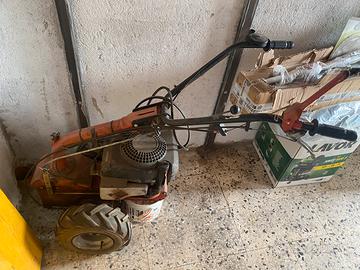 Falciatrice briggs & stratton