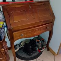 scrittoio con ribalta e cassetto 