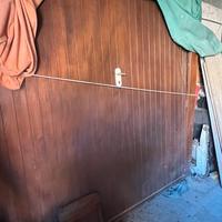 Portone in legno