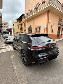 Porsche Macan T