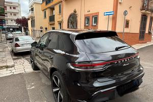 Porsche Macan T