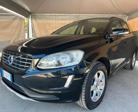 Volvo XC 60 XC60 D5 AWD Summum