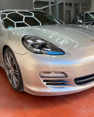Porsche Panamera 4.8 4s 400CV