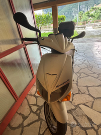 Scooter Peugeot