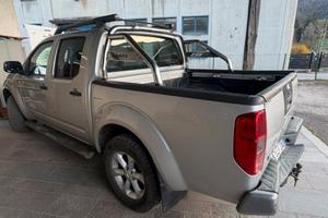 Nissan navarra