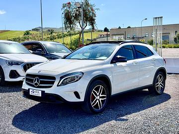 MERCEDES-BENZ GLA 220d Automatic 4Matic Sport TETT