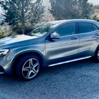 MERCEDES GLA 200d AMG Automatic Premium