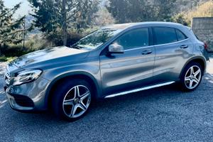 MERCEDES GLA 200d AMG Automatic Premium