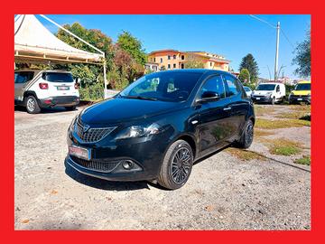 Lancia Ypsilon 1.0 Hybrid 70CV Silver Plus - 2022
