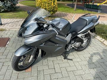 VFR 800 VTEC