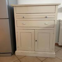 Madia in legno massello bianco