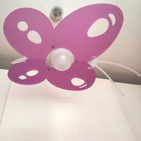 Lampadario a farfalla per camera