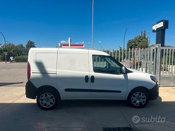 Fiat doblo 1.4 benzina-metano