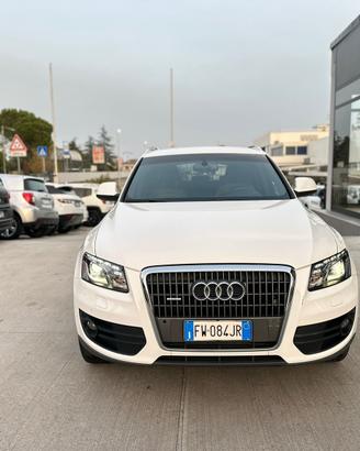 Audi q5 s line quattro s-tronic